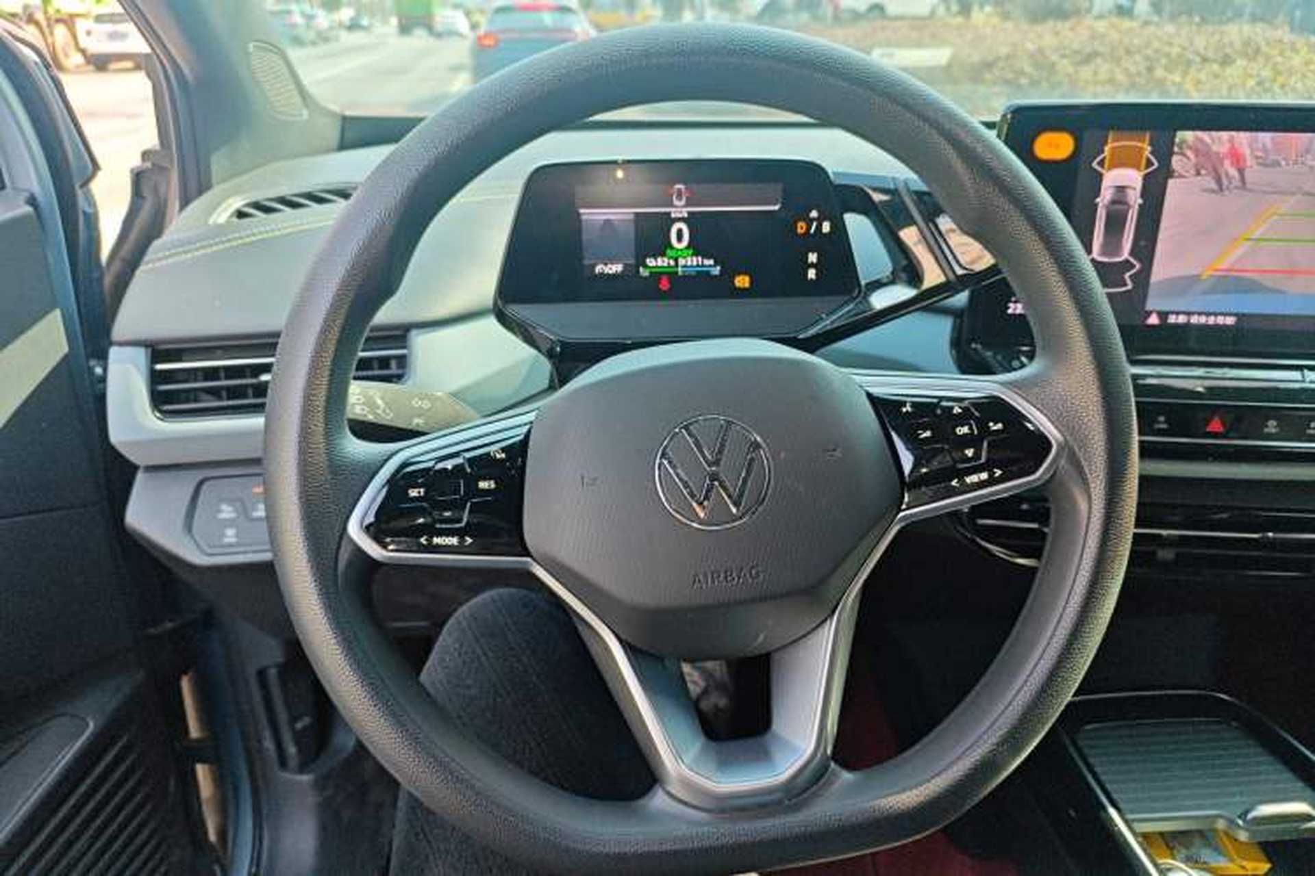 Used Volkswagen ID.4 X 2021 Pure+ Long-Range Edition Steering Wheel