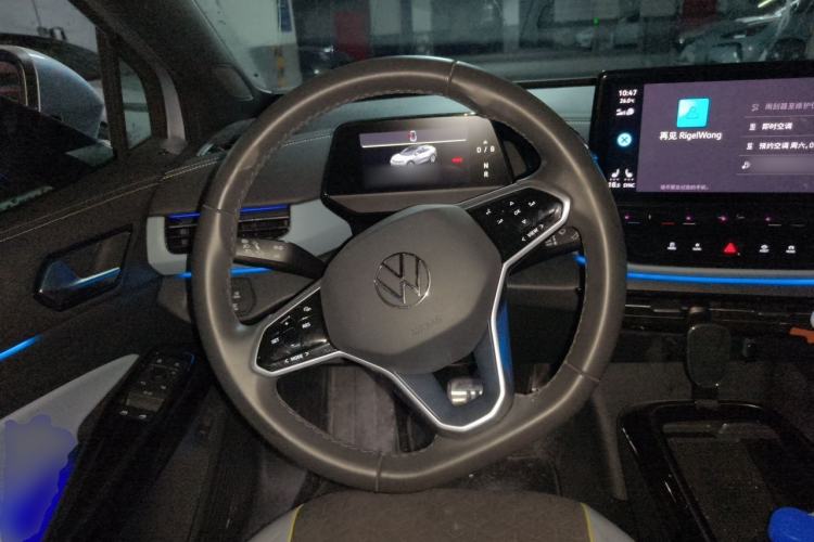 Used Volkswagen ID.4 X 2021 Pro Smart Long-Range Edition Steering Wheel