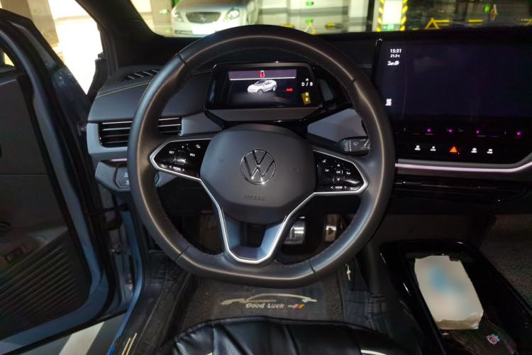 Used Volkswagen ID.4 X 2021 Pro Smart Long-Range Edition Steering Wheel