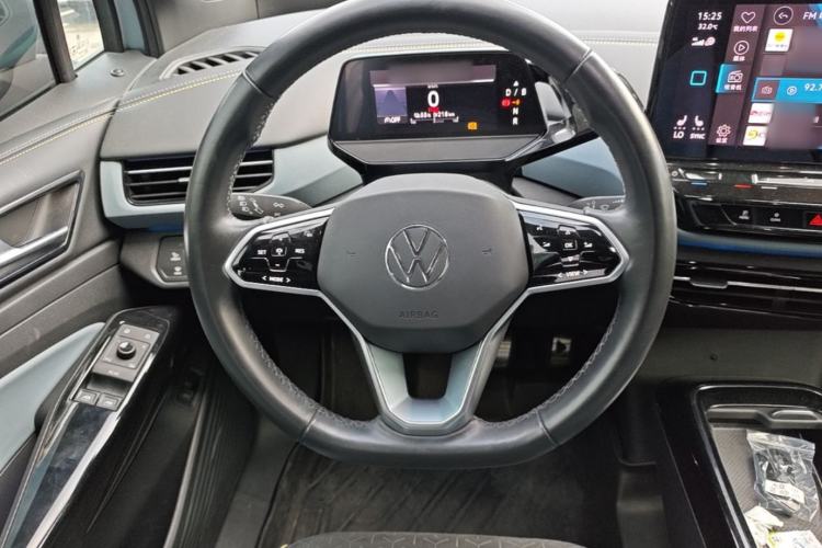 Used Volkswagen ID.4 X 2021 Pro Smart Long-Range Edition Steering Wheel