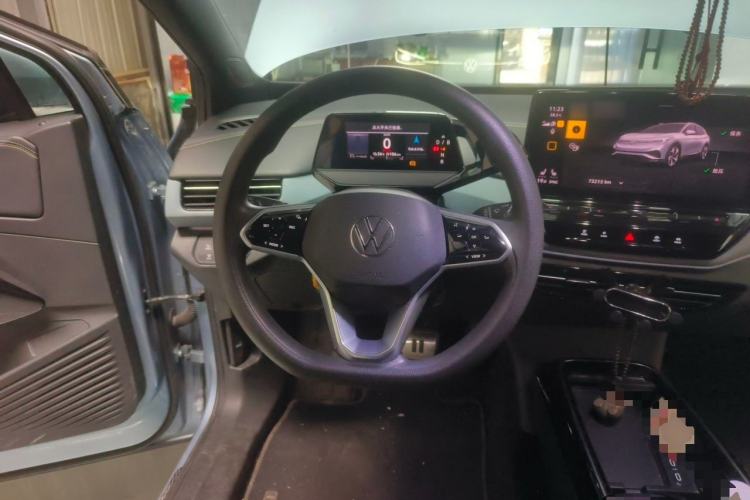 Used Volkswagen ID.4 X 2021 Pure+ Long-Range Edition Steering Wheel