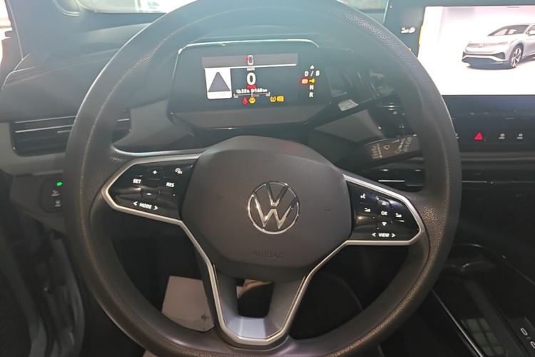Used Volkswagen ID.4 X 2021 Pure+ Long-Range Edition Steering Wheel