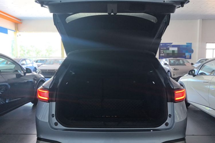 Used Volkswagen ID.4 X 2021 Pure+ Long-Range Edition Trunk