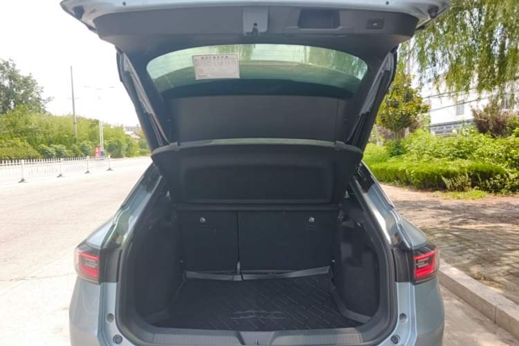 Used Volkswagen ID.4 X 2021 1st Edition ID. First Impression Edition Trunk