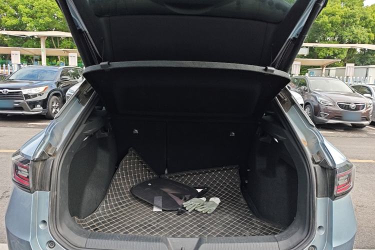 Used Volkswagen ID.4 X 2021 Pro Smart Long-Range Edition Trunk