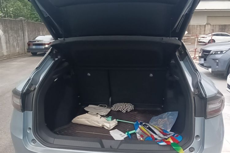 Used Volkswagen ID.4 X 2021 Pro Smart Long-Range Edition Trunk