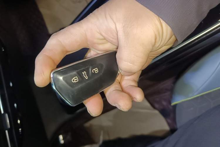 Used Volkswagen ID.4 X 2021 Pro Smart Long-Range Edition Vehicle Key