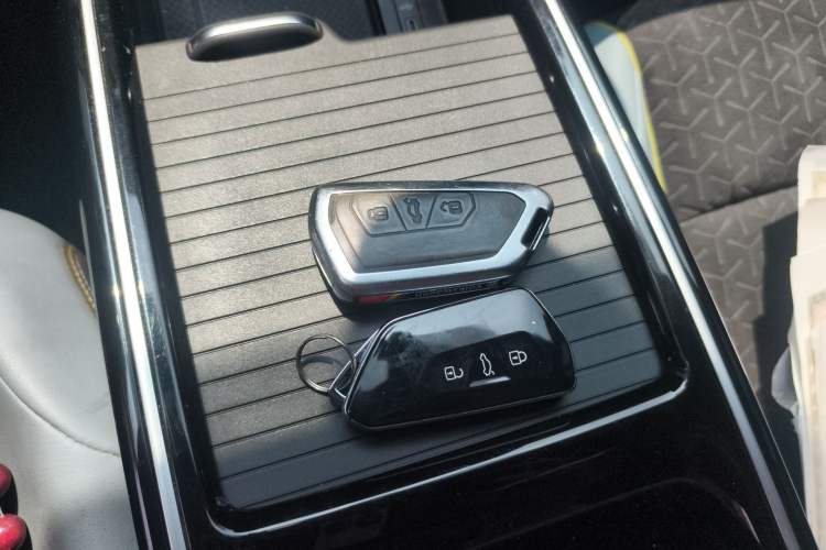 Used Volkswagen ID.4 X 2021 Pro Smart Long-Range Edition Vehicle Key