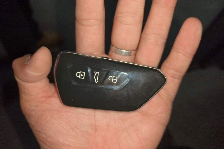 Used Volkswagen ID.4 X 2021 Pro Smart Long-Range Edition Vehicle Key