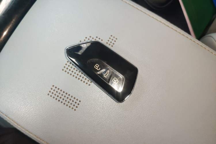 Used Volkswagen ID.4 X 2021 Pro Smart Long-Range Edition Vehicle Key
