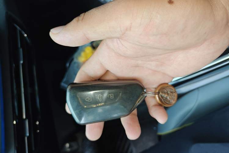 Used Volkswagen ID.4 X 2021 Pro Smart Long-Range Edition Vehicle Key