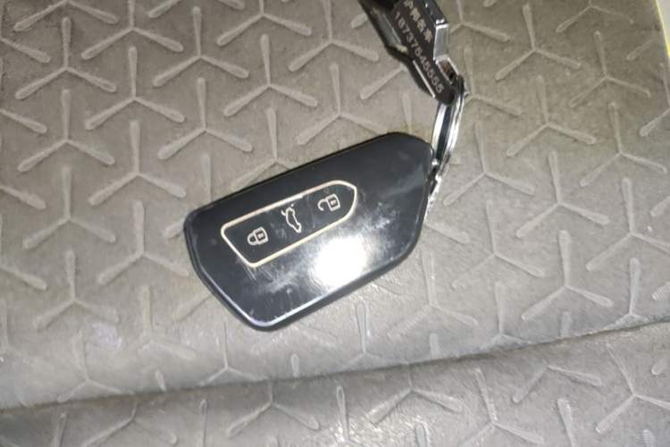 Used Volkswagen ID.4 X 2021 Pro Smart Long-Range Edition Vehicle Key
