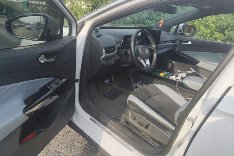 Used Volkswagen ID.4 X 2021 Pro Smart Long-Range Edition Driver Seat