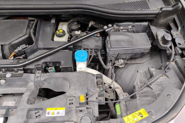 Used Volkswagen ID.4 X 2021 Pure+ Long-Range Edition Engine Bay Left