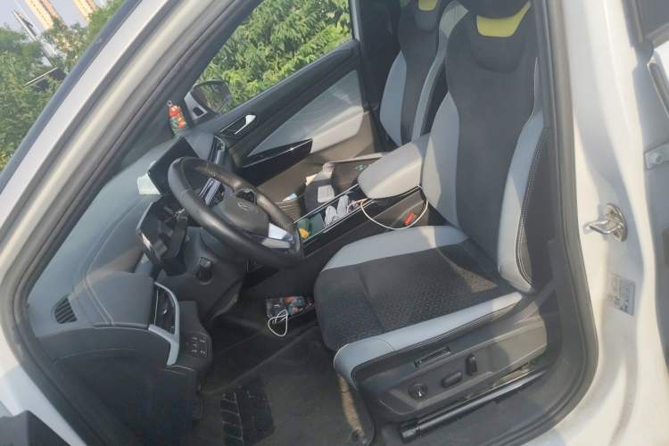 Used Volkswagen ID.4 X 2021 Pro Smart Long-Range Edition Left Front Seat