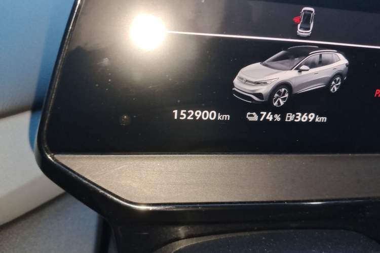 Used Volkswagen ID.4 X 2021 Pro Smart Long-Range Edition Odometer Close Up