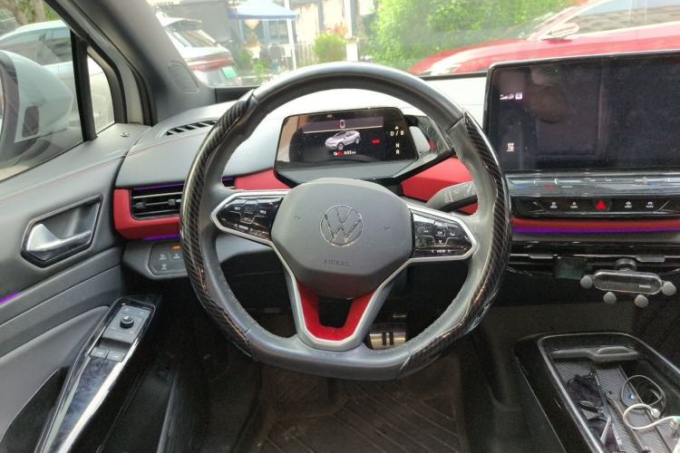 Used Volkswagen ID.4 X 2021 Pro Smart Long-Range Edition Steering Wheel