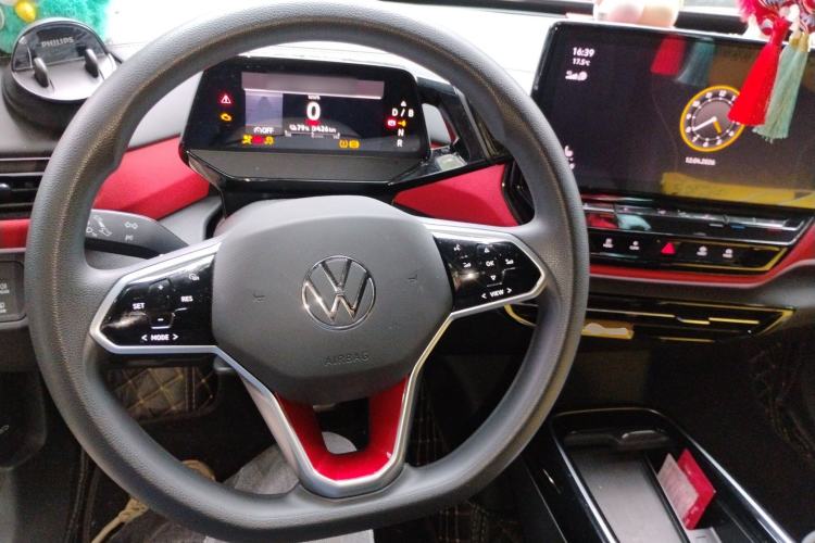 Used Volkswagen ID.4 X 2021 Pure+ Long-Range Edition Steering Wheel