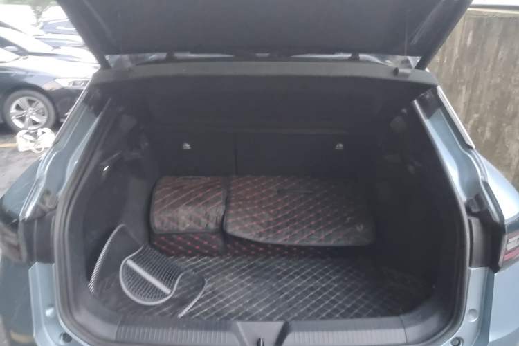 Used Volkswagen ID.4 X 2021 Pro Smart Long-Range Edition Trunk