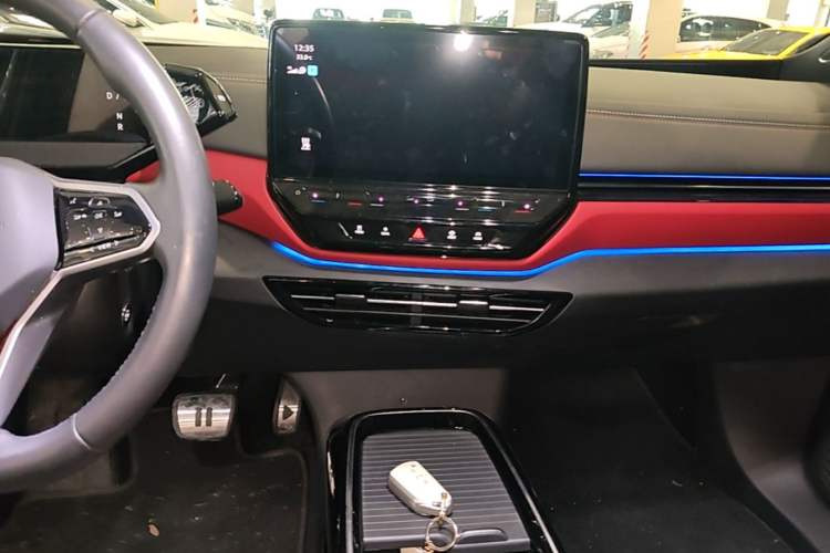 Used Volkswagen ID.4 X 2021 Prime Kinergy Four-Wheel Drive Edition Audio And AC Panel