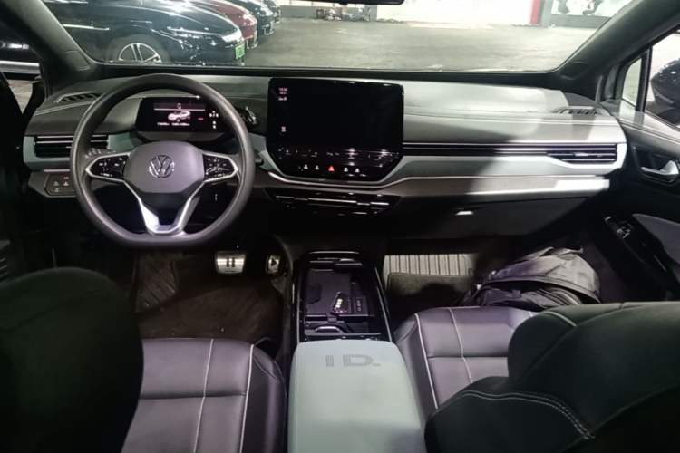 Used Volkswagen ID.4 X 2021 Pro Smart Long-Range Edition Center Console