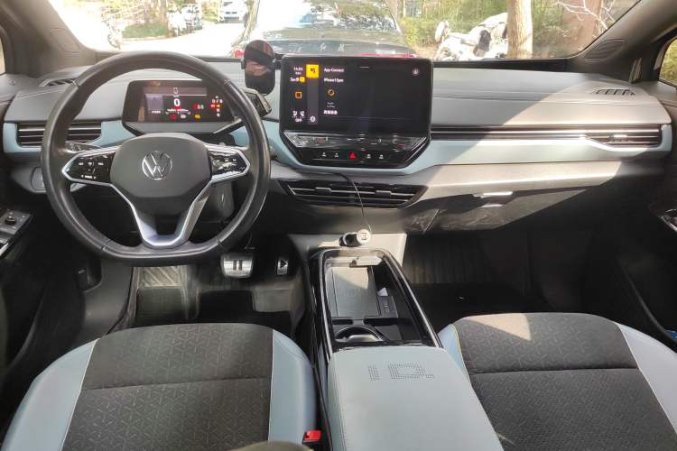 Used Volkswagen ID.4 X 2021 Kinergy All-Wheel Drive Early-Bird Edition Center Console
