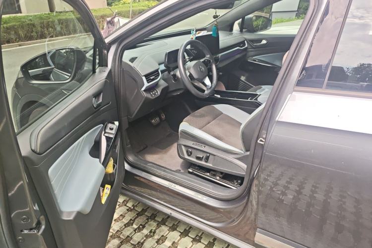 Used Volkswagen ID.4 X 2021 Pro Smart Long-Range Edition Driver Seat
