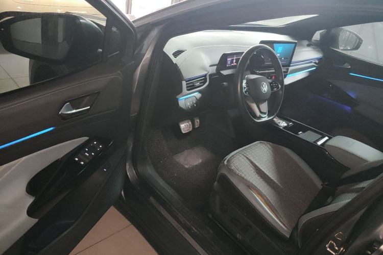 Used Volkswagen ID.4 X 2021 Pro Smart Long-Range Edition Driver Seat