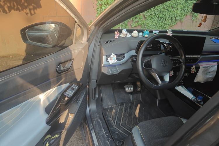 Used Volkswagen ID.4 X 2021 Pro Smart Long-Range Edition Driver Seat