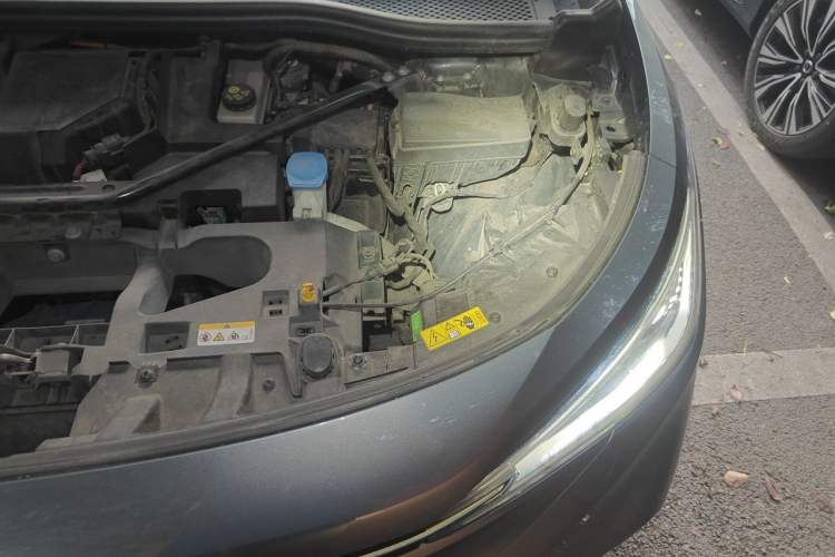 Used Volkswagen ID.4 X 2021 Pro Smart Long-Range Edition Engine Bay Left