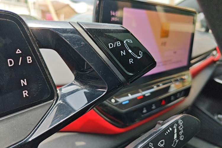 Used Volkswagen ID.4 X 2021 Pure Edition Gear Lever
