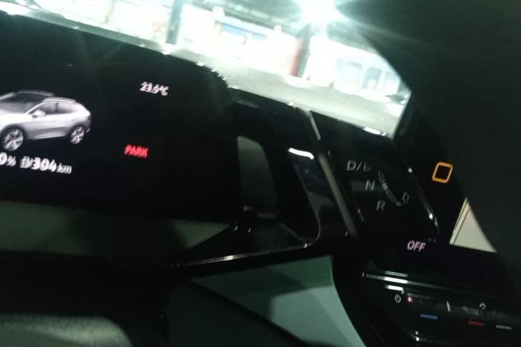 Used Volkswagen ID.4 X 2021 Pro Smart Long-Range Edition Gear Lever