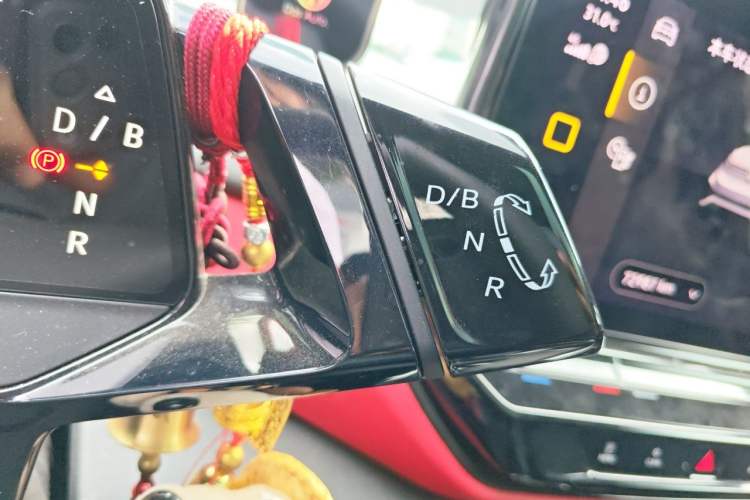 Used Volkswagen ID.4 X 2021 Pure+ Long-Range Edition Gear Lever