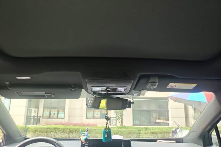 Used Volkswagen ID.4 X 2021 Pro Smart Long-Range Edition Headliner