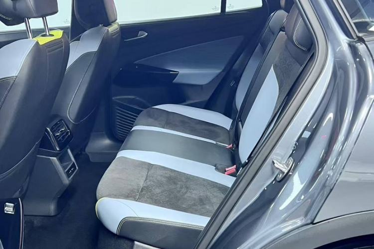 Used Volkswagen ID.4 X 2021 1st Edition ID. First Impression Edition Interior 2