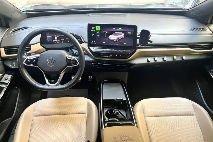 Used Volkswagen ID.4 X 2021 Pure+ Long-Range Edition Interior 6