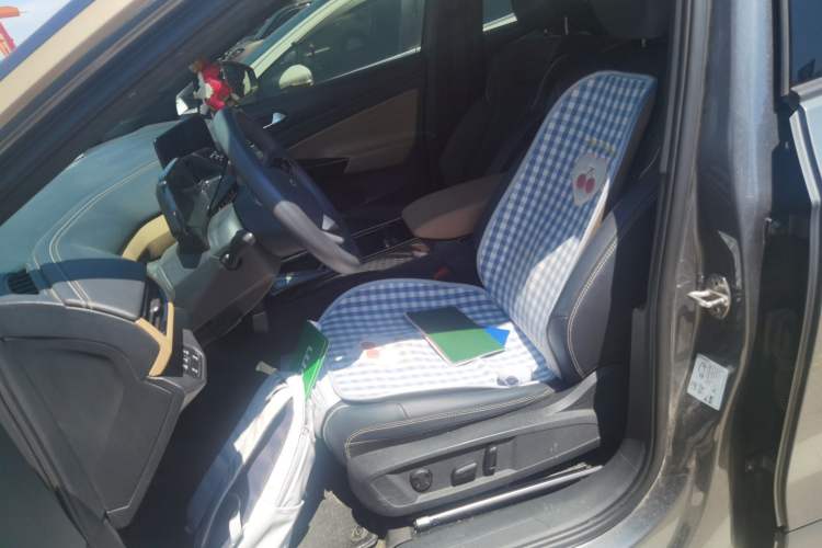 Used Volkswagen ID.4 X 2021 Pure Edition Left Front Seat