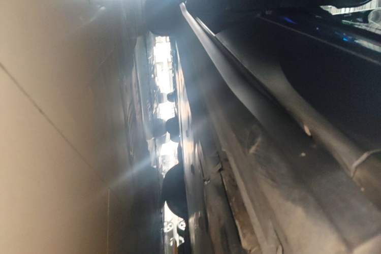 Used Volkswagen ID.4 X 2021 Pro Smart Long-Range Edition Left Side Sill
