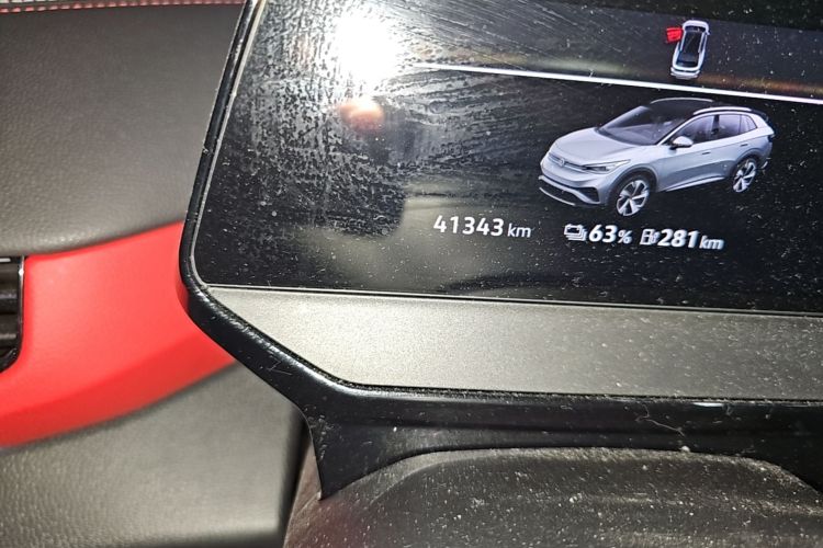Used Volkswagen ID.4 X 2021 Prime Kinergy Four-Wheel Drive Edition Odometer Close Up