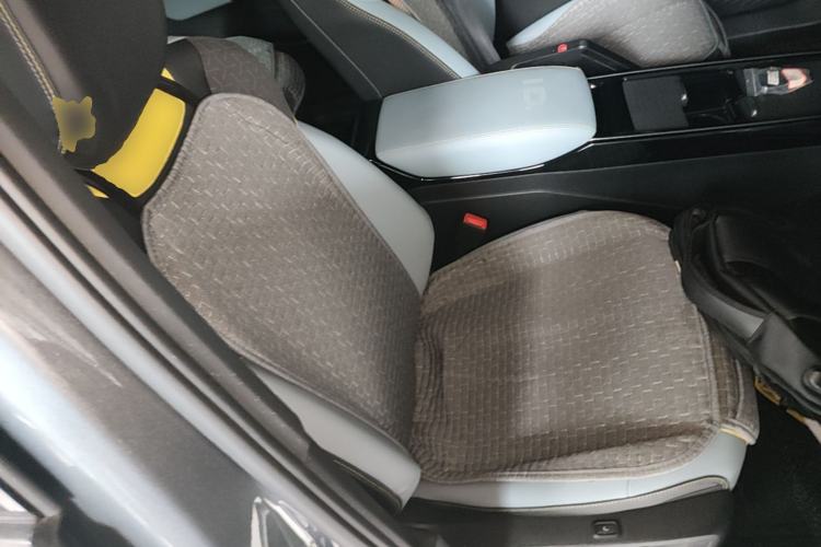 Used Volkswagen ID.4 X 2021 Pro Smart Long-Range Edition Right Front Seat