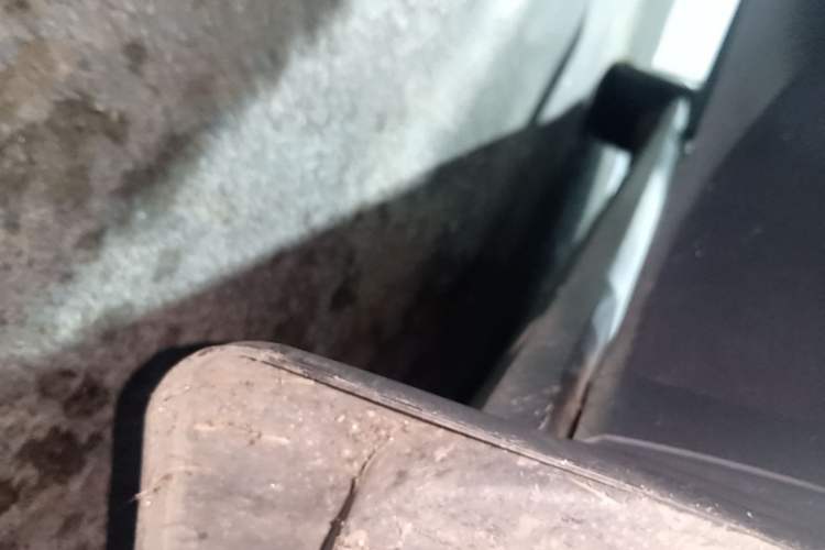 Used Volkswagen ID.4 X 2021 Pro Smart Long-Range Edition Right Side Sill
