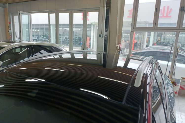 Used Volkswagen ID.4 X 2021 Pure Edition Roof