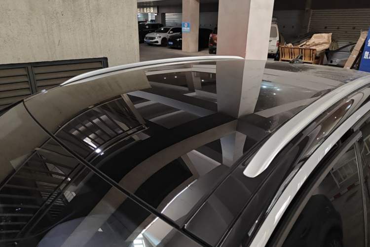 Used Volkswagen ID.4 X 2021 Pure+ Long-Range Edition Roof