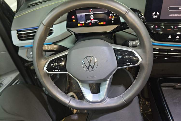 Used Volkswagen ID.4 X 2021 Pro Smart Long-Range Edition Steering Wheel