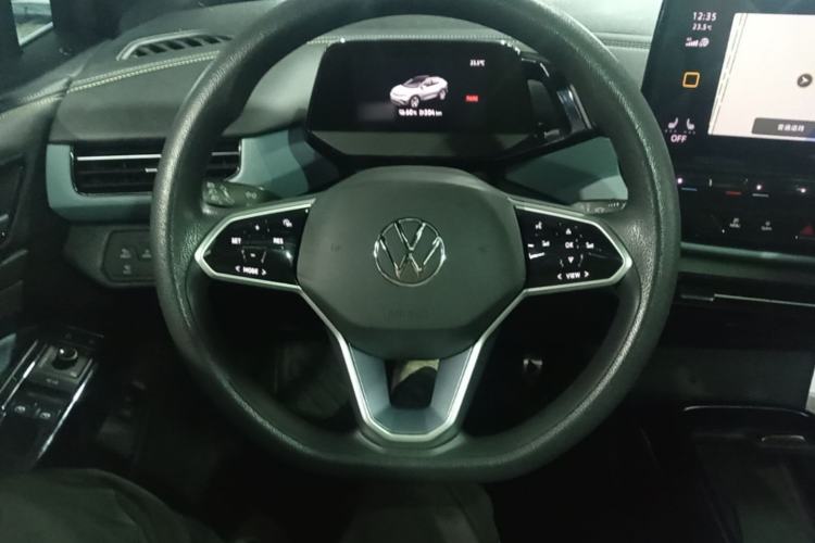 Used Volkswagen ID.4 X 2021 Pro Smart Long-Range Edition Steering Wheel