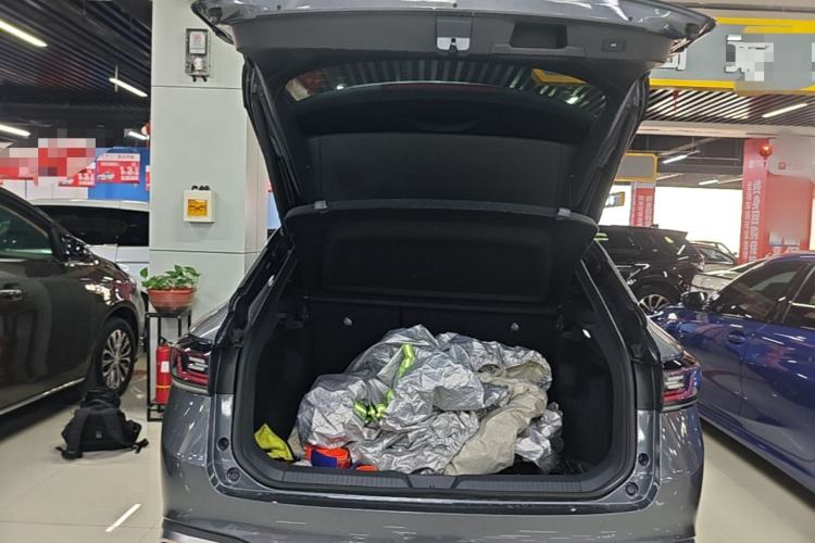 Used Volkswagen ID.4 X 2021 Pro Smart Long-Range Edition Trunk