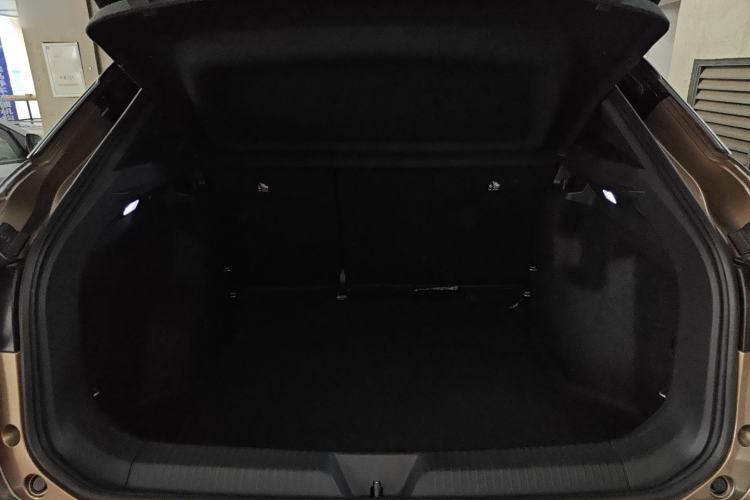 Used Volkswagen ID.4 X 2021 Pure+ Long-Range Edition Trunk