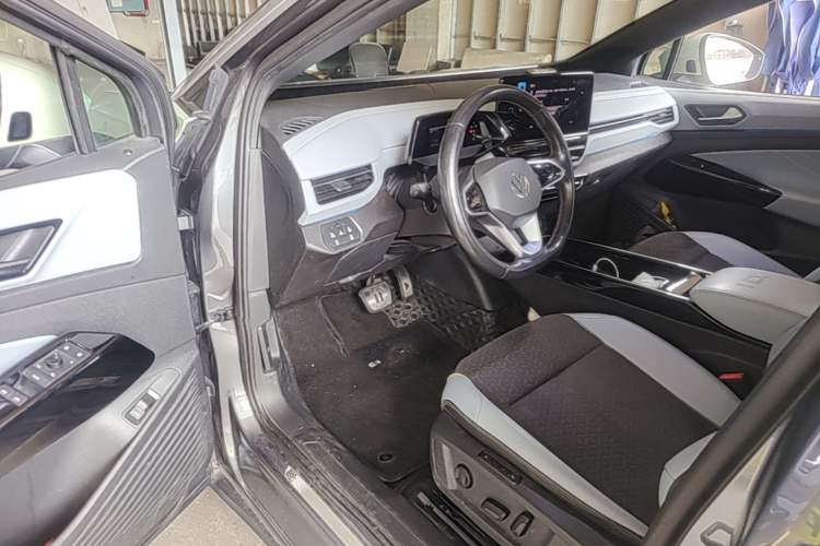 Used Volkswagen ID.4 X 2021 1st Edition ID. First Impression Edition Driver Seat