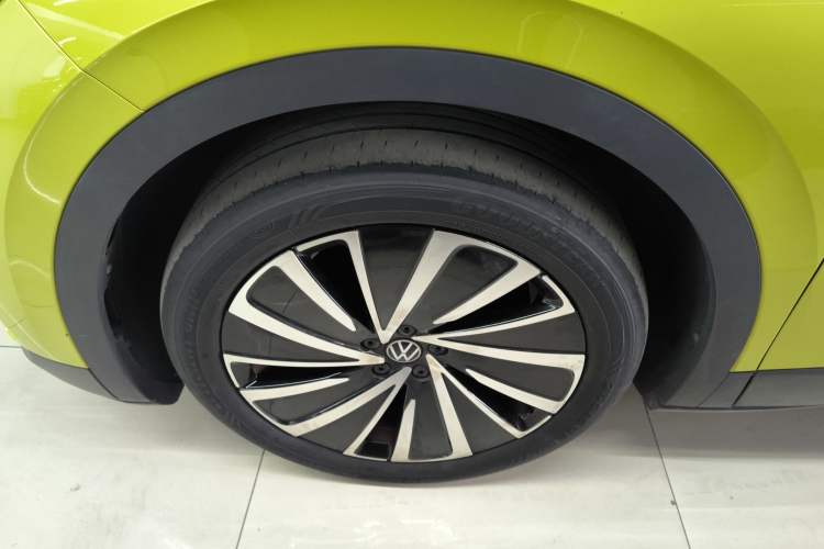 Used Volkswagen ID.4 X 2021 Pure+ Long-Range Edition Left Front Wheel Hub