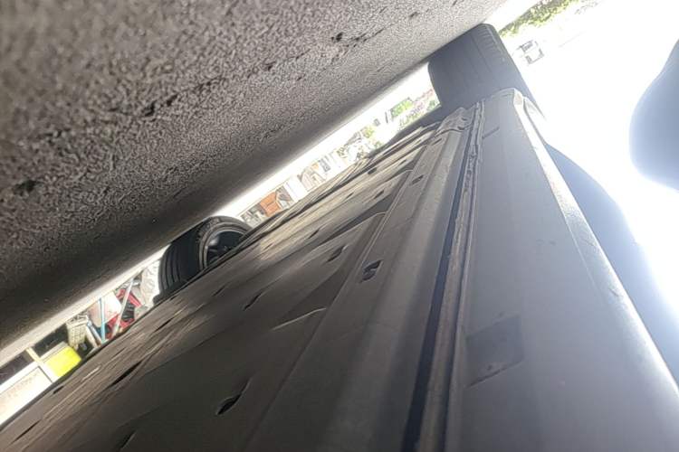 Used Volkswagen ID.4 X 2021 1st Edition ID. First Impression Edition Right Side Sill